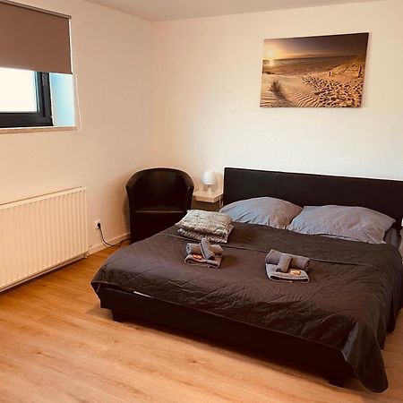 Ferienwohnung In Top Lage Wilhelmshaven Bagian luar foto